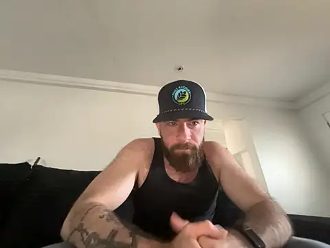 biggdickbandit92 online show from March 16, 2026, 2:21 pm