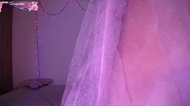 dark  nymph online show from February 15, 2026, 9:22 pm