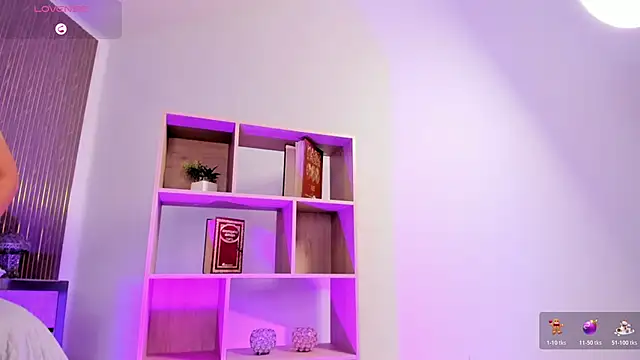 Snapshot of Axel_grey_ chatting on January 31, 2026, 7:11 pm Axel grey online show from January 31, 2026, 7:11 pm