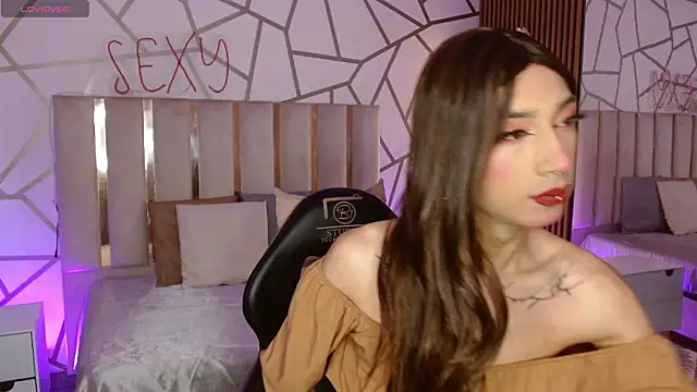 CYRUS TAY online show from March 21, 2026, 12:32 pm