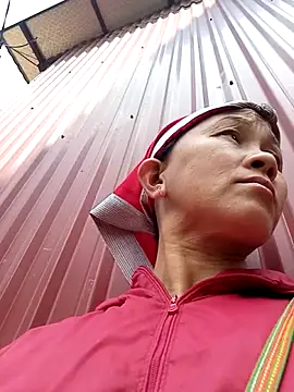 MaiHoa69 online show from April 3, 2026, 3:04 am