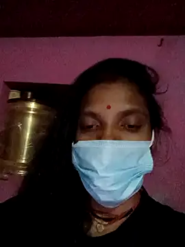 Snapshot of Shakshi_ji chatting on October 13, 2025, 1:44 pm Shakshi ji online show from October 13, 2025, 1:44 pm