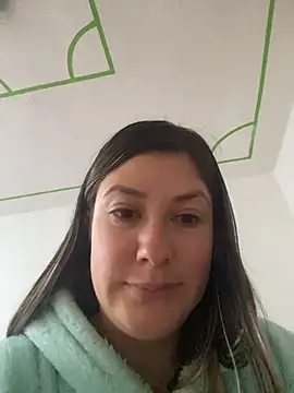 Abby-LS online show from December 17, 2025, 1:06 pm