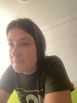 Abby-LS online show from December 19, 2025, 2:24 pm