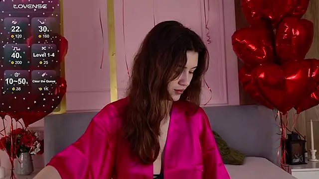 Snapshot of MilaLavson chatting on February 19, 2026, 5:03 am MilaLavson online show from February 19, 2026, 5:03 am