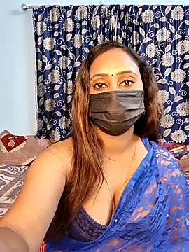 Cute-lusi online show from March 8, 2026, 6:55 pm