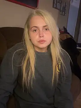 JuicyExxxperience online show from February 5, 2026, 2:22 pm