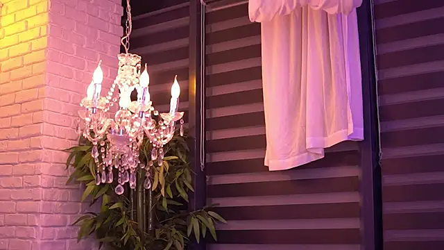 BellaNoirre online show from September 27, 2025, 6:02 pm