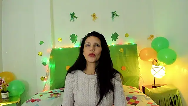 Snapshot of MashaPiink chatting on March 17, 2026, 1:03 pm MashaPiink online show from March 17, 2026, 1:03 pm