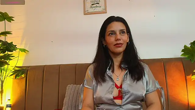 MashaPiink online show from May 25, 2026, 12:55 pm
