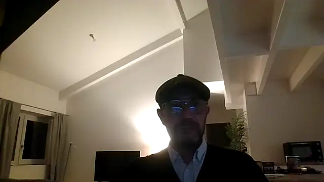 Snapshot of Twooseul chatting on February 18, 2026, 6:15 pm Twooseul online show from February 18, 2026, 6:15 pm