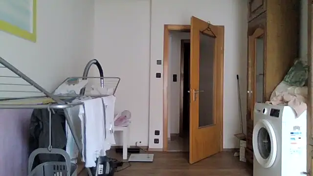 XLBarehengst online show from September 28, 2025, 10:20 am