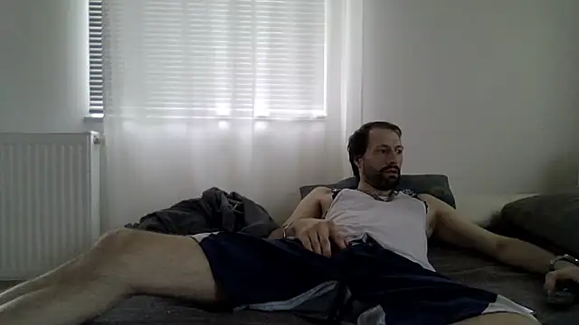 XLBarehengst online show from October 7, 2025, 1:30 pm