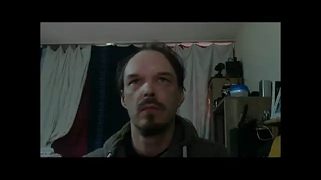 Jenner84 online show from November 1, 2025, 1:24 pm