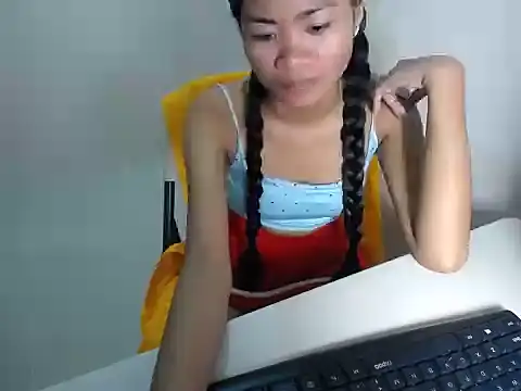 Mica Jones online show from November 20, 2025, 6:07 pm