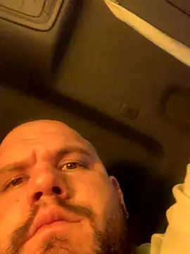 shakeweight online show from October 25, 2025, 7:27 am