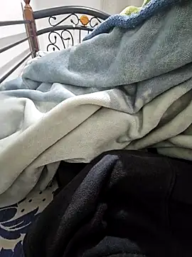 fena-sikerimmm online show from October 25, 2025, 10:37 pm