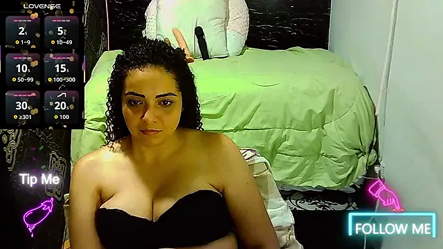  naughty milf online show from March 30, 2026, 12:44 am