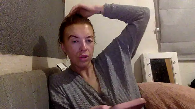 Snapshot of Bellababexox chatting on June 2, 2026, 1:07 am Bellababexox online show from June 2, 2026, 1:07 am