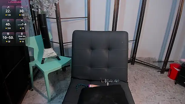 Thalia 220 online show from February 24, 2026, 4:27 pm