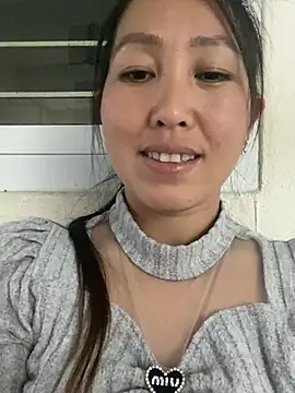Huong-Ly online show from January 19, 2026, 1:37 pm