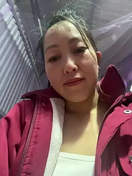 Huong-Ly online show from February 3, 2026, 2:10 am