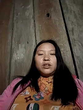 MuiNay online show from November 15, 2025, 11:40 am