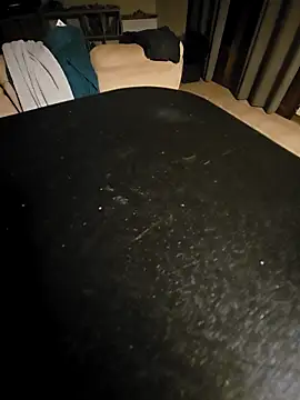 Stingles online show from March 28, 2026, 5:07 am