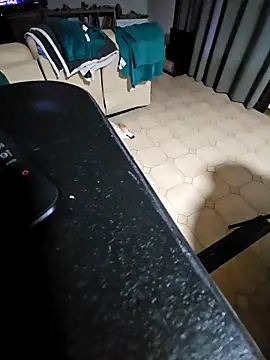 Stingles online show from April 10, 2026, 6:56 pm