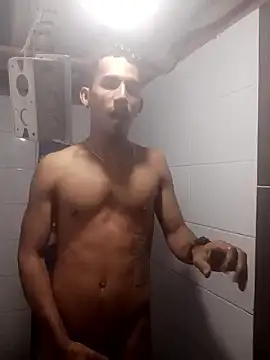 Kelon57K online show from December 5, 2025, 4:36 pm