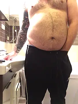 Snapshot of JeffryBoy36 chatting on October 27, 2025, 10:03 pm JeffryBoy36 online show from October 27, 2025, 10:03 pm