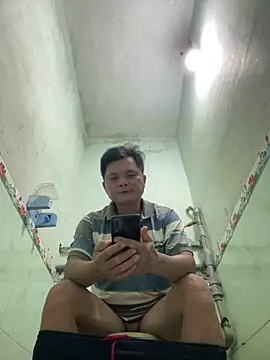 hotboy2x online show from March 4, 2026, 12:33 pm