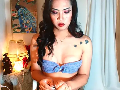 Gwensweetcum online show from February 5, 2026, 2:16 am