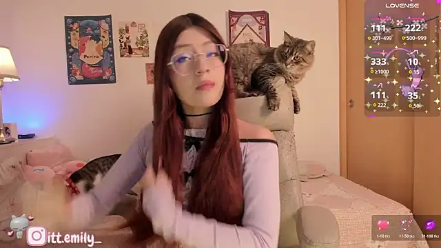 emily uwu0 online show from March 12, 2026, 1:34 am