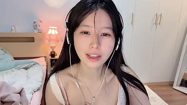 Snapshot of xixi_gougou chatting on November 6, 2025, 2:12 am xixi gougou online show from November 6, 2025, 2:12 am