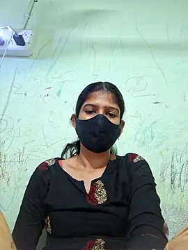 Snapshot of Tamil_Swetha1 chatting on September 25, 2025, 3:10 am Tamil Swetha1 online show from September 25, 2025, 3:10 am