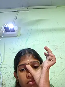 Snapshot of Tamil_Swetha1 chatting on September 29, 2025, 5:51 pm Tamil Swetha1 online show from September 29, 2025, 5:51 pm