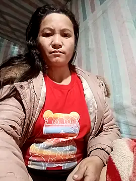 Love-Mama33 online show from November 28, 2025, 11:29 pm