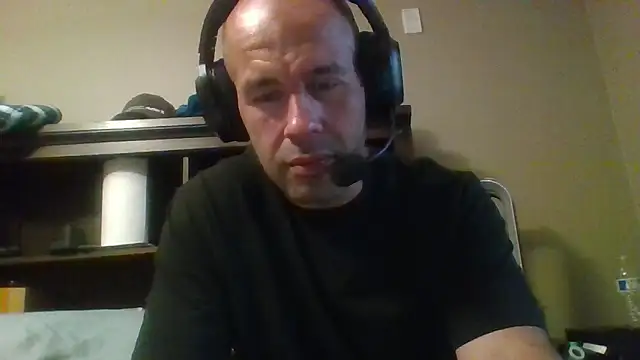 LeeCox online show from September 27, 2025, 10:20 am