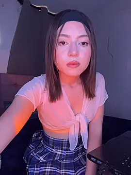 PrettyAmber online show from March 25, 2026, 8:48 pm