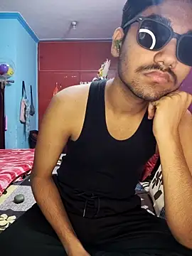 Snapshot of Drakyguy chatting on November 22, 2025, 10:03 am Drakyguy online show from November 22, 2025, 10:03 am