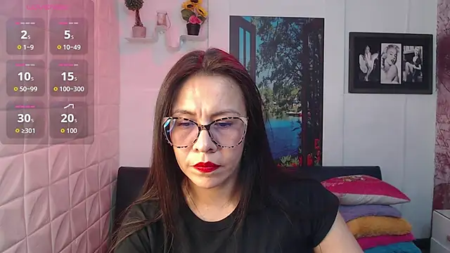 Eva mermaid online show from September 22, 2025, 9:06 pm