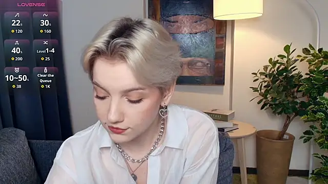 OdelynaAsp online show from November 26, 2025, 1:01 pm