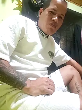 yonaikelramirez online show from March 5, 2026, 11:34 pm