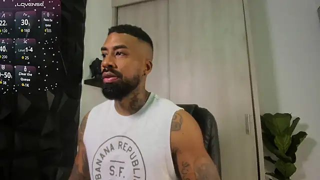 Snapshot of OstinDaniels chatting on May 29, 2026, 9:35 pm OstinDaniels online show from May 29, 2026, 9:35 pm