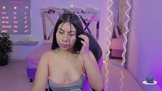 ZURY TAY online show from January 13, 2026, 11:59 am