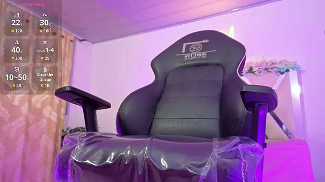 ZURY TAY online show from March 14, 2026, 11:37 am