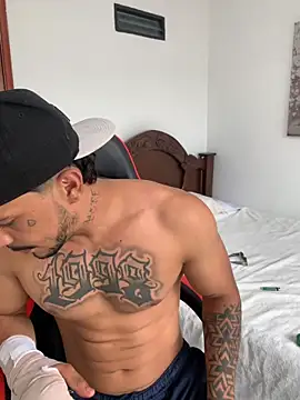 DeimonOficial online show from November 20, 2025, 7:02 pm