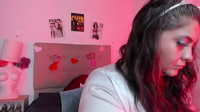 Snapshot of TifanyAmazinng chatting on March 6, 2026, 1:40 pm TifanyAmazinng online show from March 6, 2026, 1:40 pm