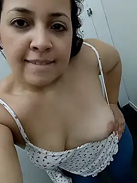 Silkenfeet21 online show from January 11, 2026, 6:46 pm